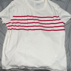 Old Navy Tee Shirt